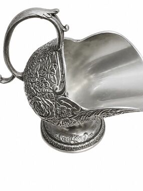 Vintage Elegance EP Zinc Alloy Decorative Basket / Sugar Bowl with Handle